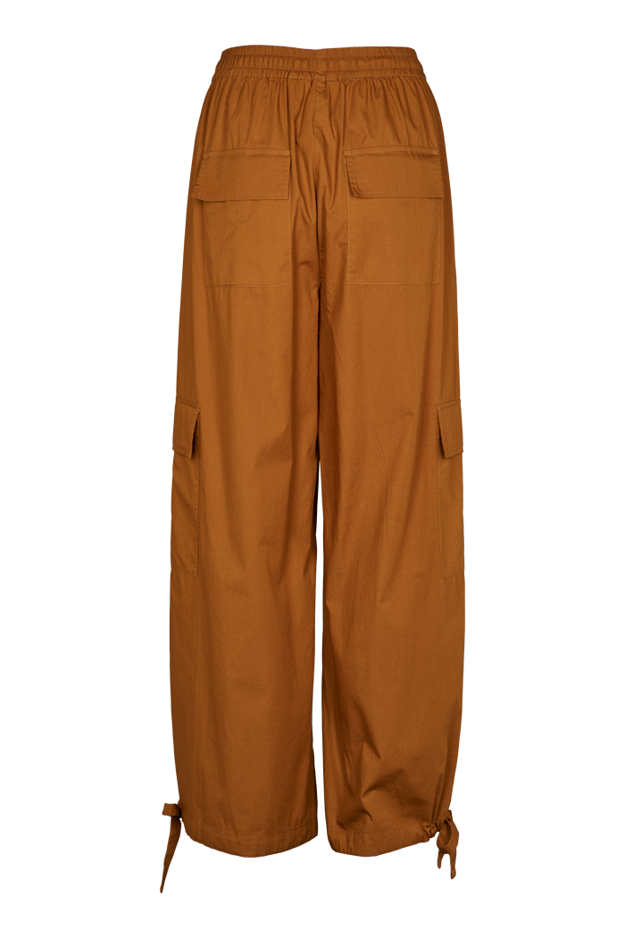 Basic Apparel Tilde Loose Cargo Pants Pants 662 Tapenade